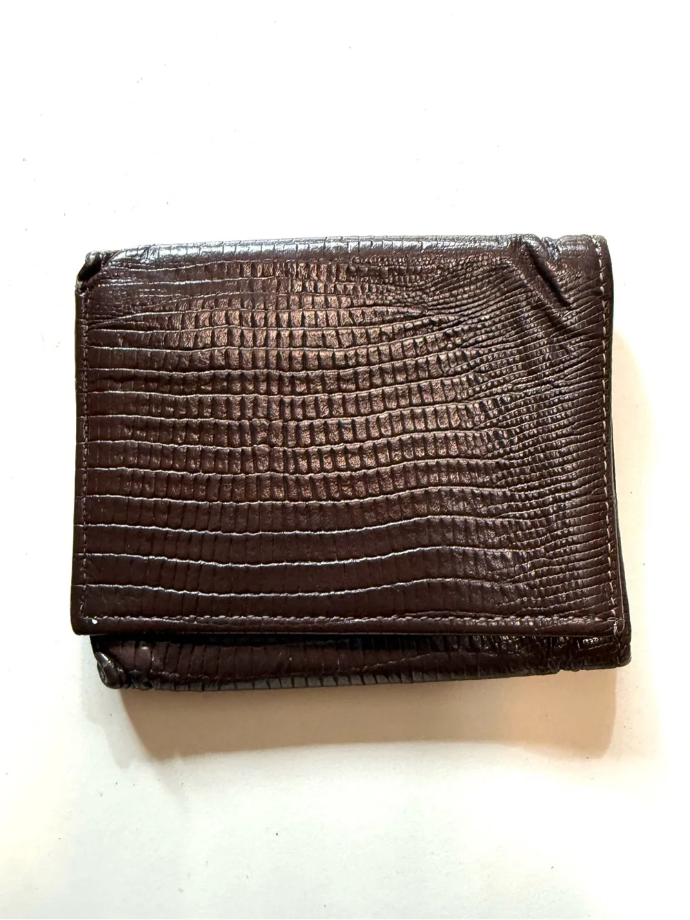 Vintage Prince Gardner Genuine Pebbled Pigskin Trifold Wallet.Made in the USA